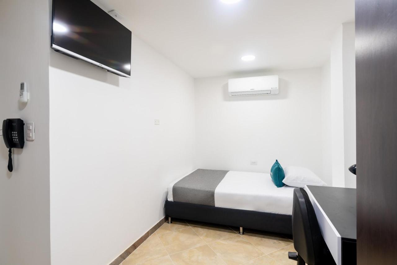 ホテル Ayenda Coliving La 78A メデジン エクステリア 写真