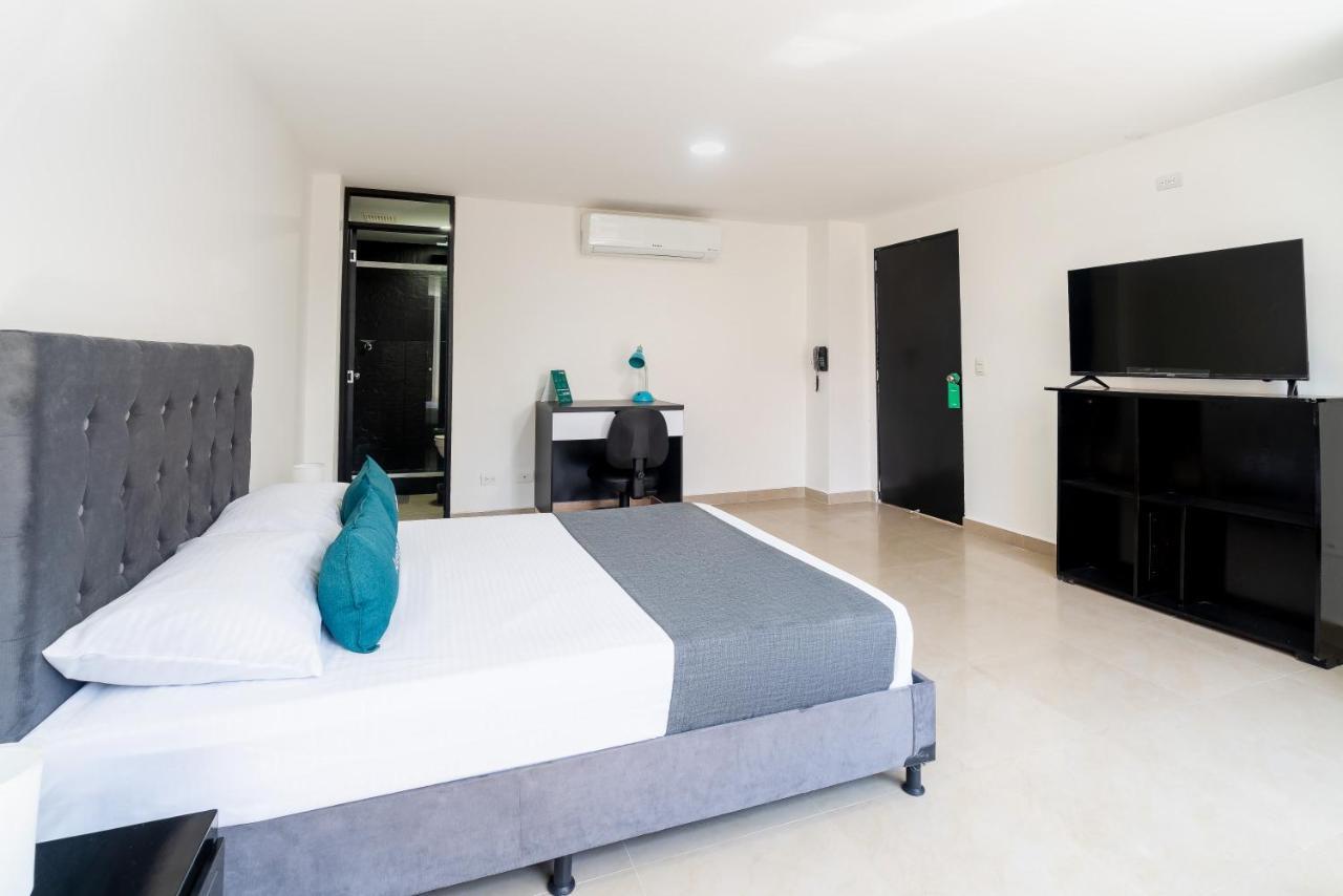 ホテル Ayenda Coliving La 78A メデジン エクステリア 写真